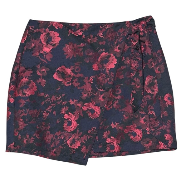 EXPRESS Mini Faux Wrap Skirt Size 8 Holiday‎ Party Christmas NYE Floral Tie NWT - Picture 2 of 9